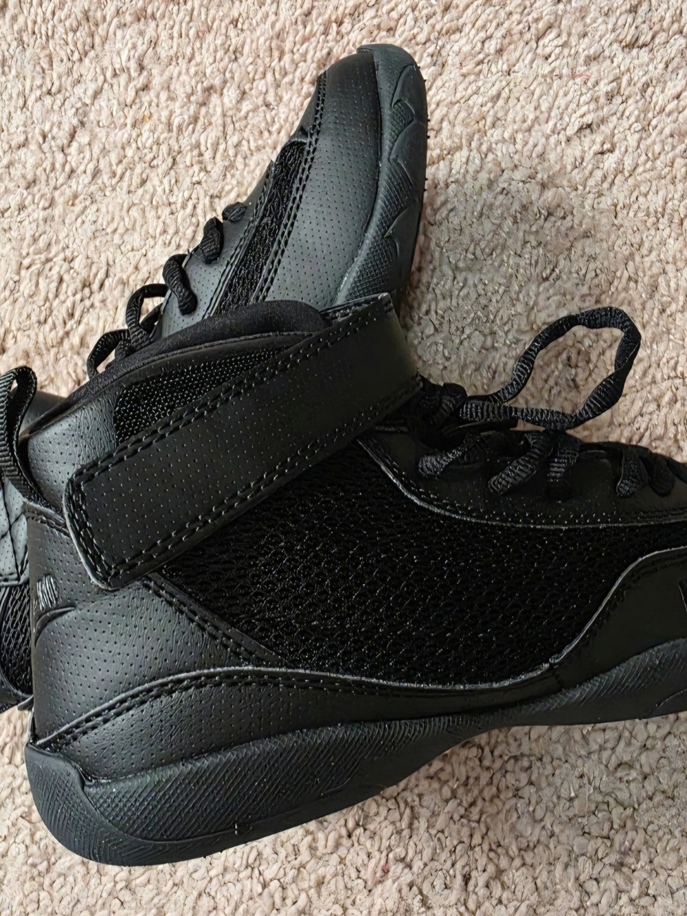 V-Ro Cheer Shoes Size 6.5
